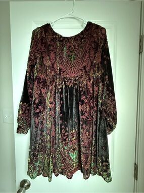 Velvet Paisley Long-Sleeve Babydoll Dress in Burgundy